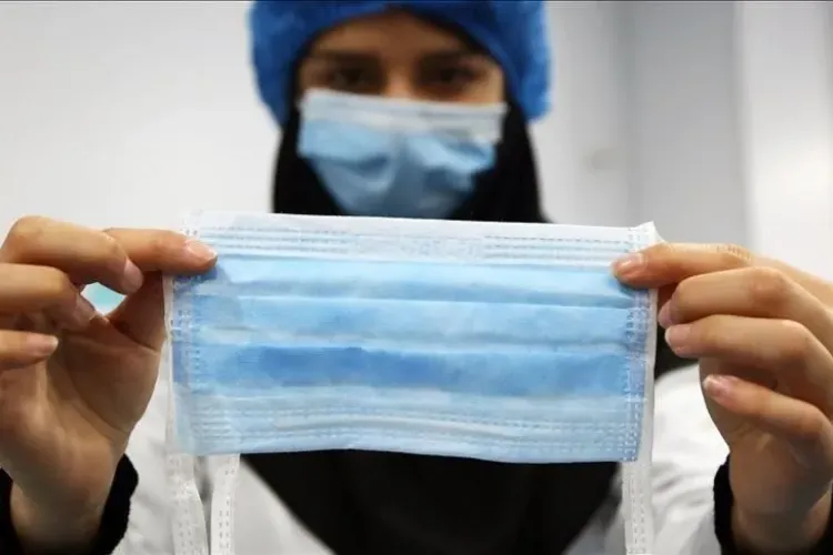 Autoritățile anunță noi restricții! Terasele se închid după ora 23.00, iar masca va fi obligatorie în aer liber în anumite intervale orare