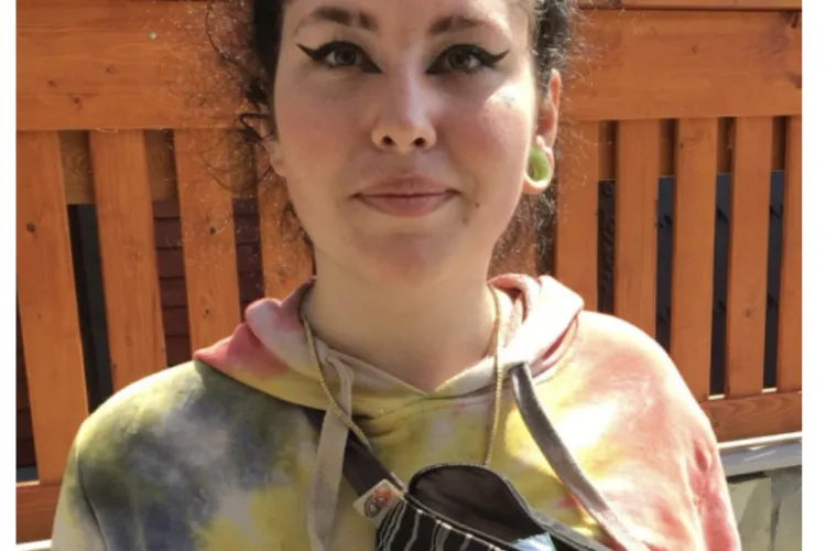 CLUJ: Adolescentă de 15 ani, dispărută de acasă de câteva zile! Ați văzut-o? FOTO