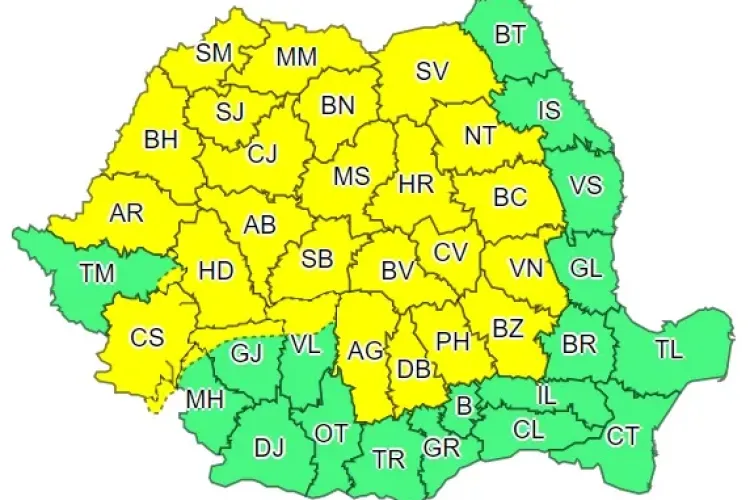 Cod galben de ploi și vreme rea mai mult de jumătate din țară. Clujul este afectat