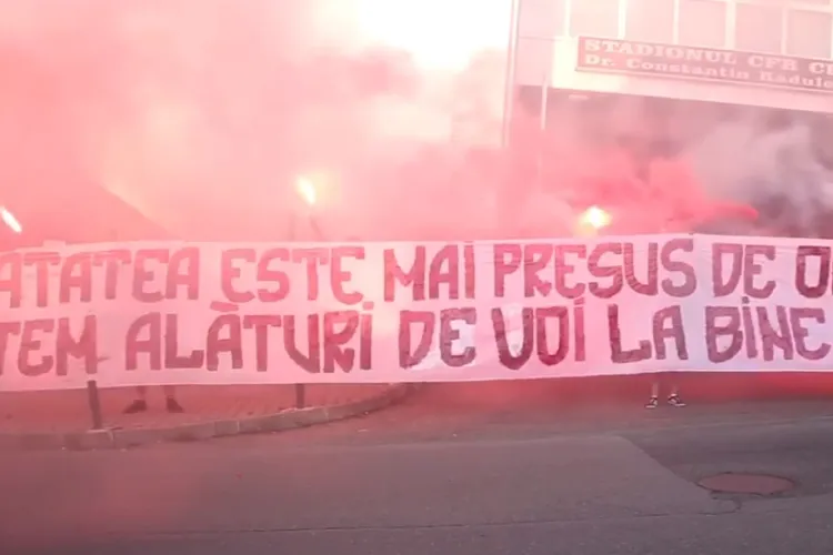 Suporterii CFR Cluj, mesaj emoționat pentru jucătorii campioni loviți de coronavirus - FOTO