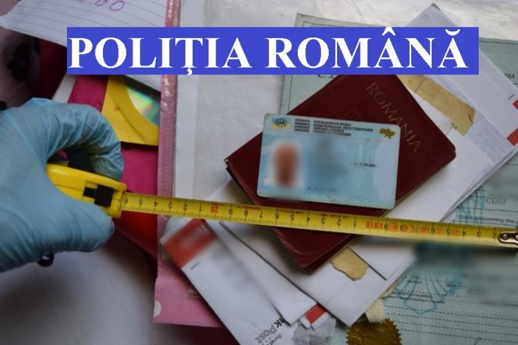 Acte false găsite la romii din Huedin! Erau folosite pentru a scăpa de poliție în trafic - FOTO