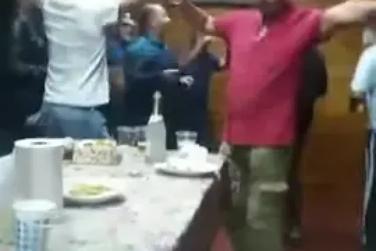 Primarul și viceprimarul din Ciucea (PNL), chef cu manele în pandemie - VIDEO