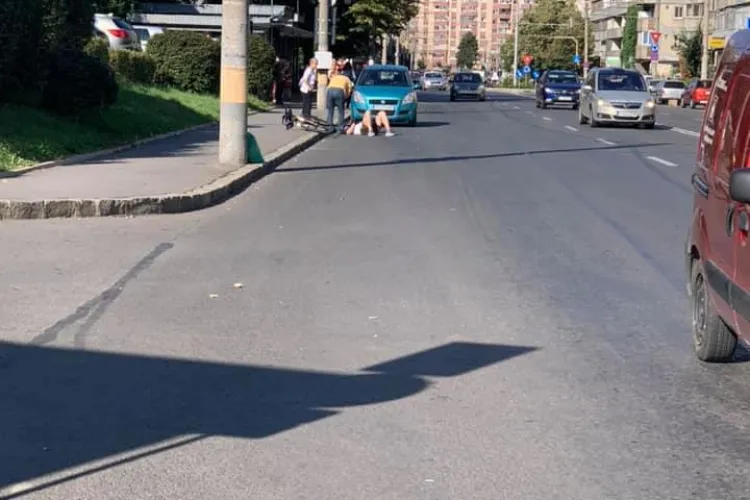 Biciclist lovit de mașină în Mănăștur FOTO