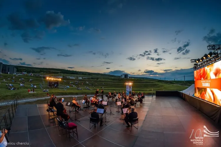 Spectacole în aer liber ale Operei din Cluj până în 13 septembrie - FOTO
