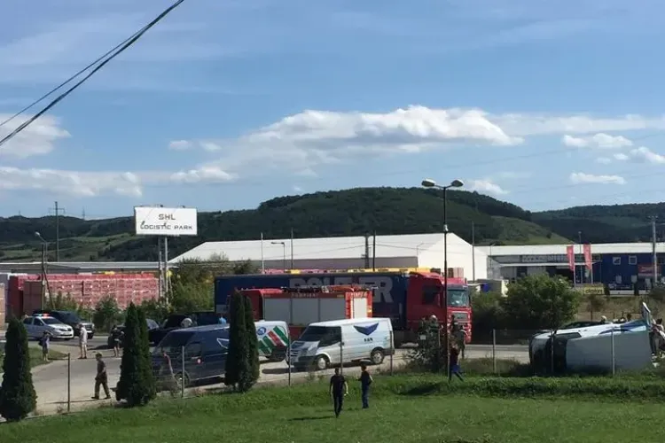 Accident cu trei mașini între Florești și Gilău FOTO