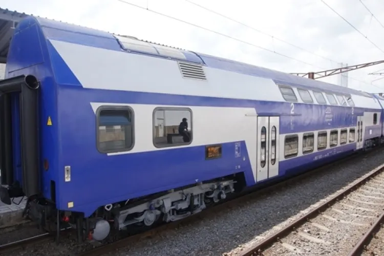 Trenurile pentru transportul elevilor se repun în circulație