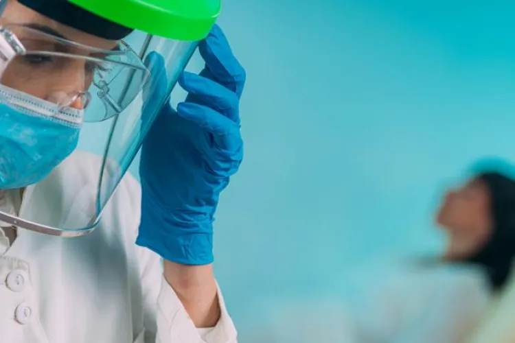 Noi simptome atipice pentru COVID-19! Care sunt acestea și ce spun medicii   