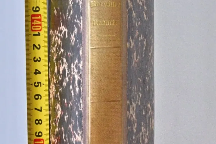 Carte veche de peste 200 de ani furată din Biblioteca Academiei Române, recuperată de polițiștii clujeni