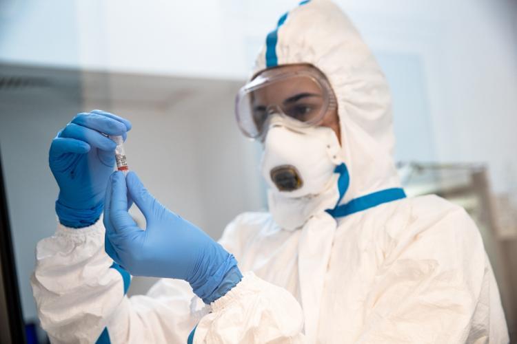 Dublu record NEGRU de la debutul pandemiei COVID 19: Cei mai mulți pacienți și cele mai multe decese   