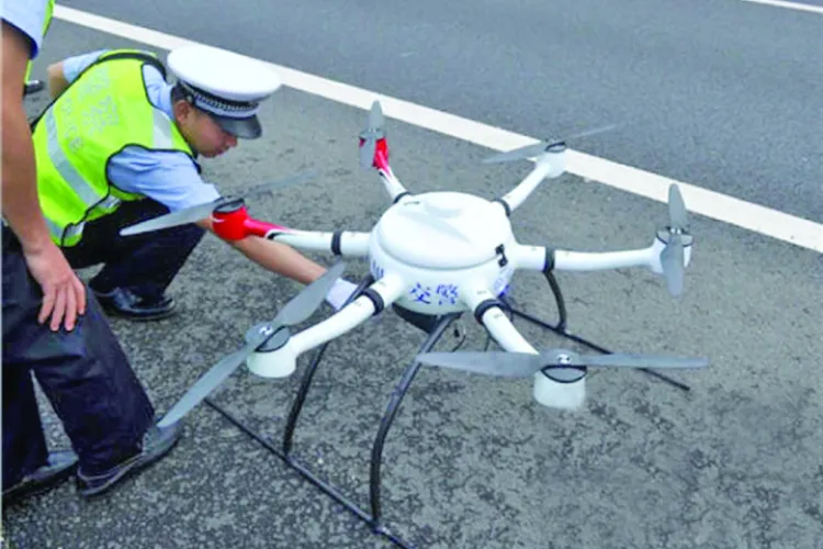 Drone și sute de jandarmi și polițiști VEGHEAZĂ la Mănăstirea de la Nicula. Se va interveni dacă numărul credincioșilor e prea mare