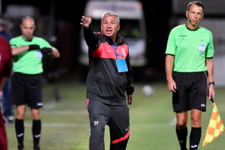 Dan Petrescu bate cu pumnul în masă și cere transferuri la CFR Cluj