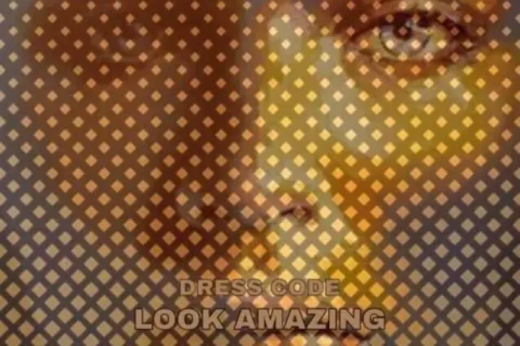 Băieții deștepți fac MEGA petreceri la Cluj, dar cu locații secrete, anunțate prin mesaj cu o oră înainte - VIDEO