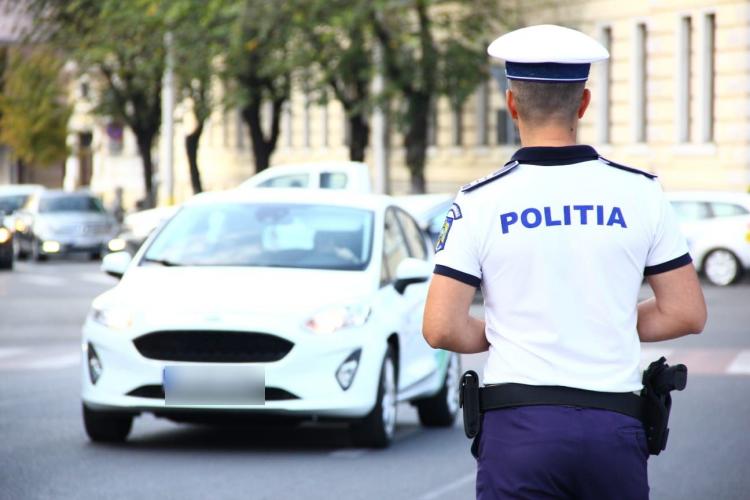 Polițist clujean de la rutieră mituit cu un apartament. A refuzat și s-a autodenunțat