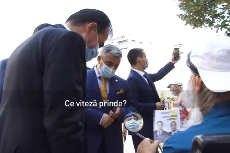 Greu de crezut! Ludovic Orban a întrebat un bătrân în scaun cu rotile ce viteză prinde: ”Mă bucur că sunteți activ”