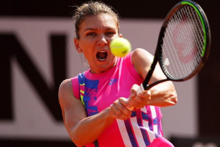 Halep a câştigat turneul de la Roma, după ce a învins-o pe Karolina Pliskova   