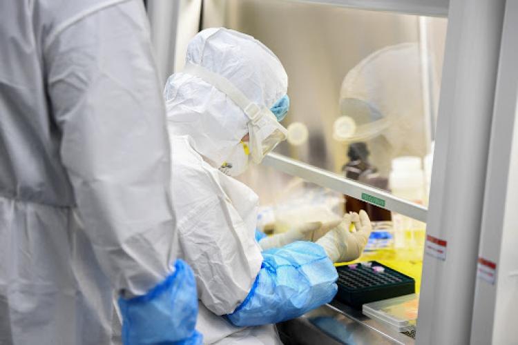 Focar de coronavirus la o fabrică din Gherla! 17 angajați au fost depistați pozitiv