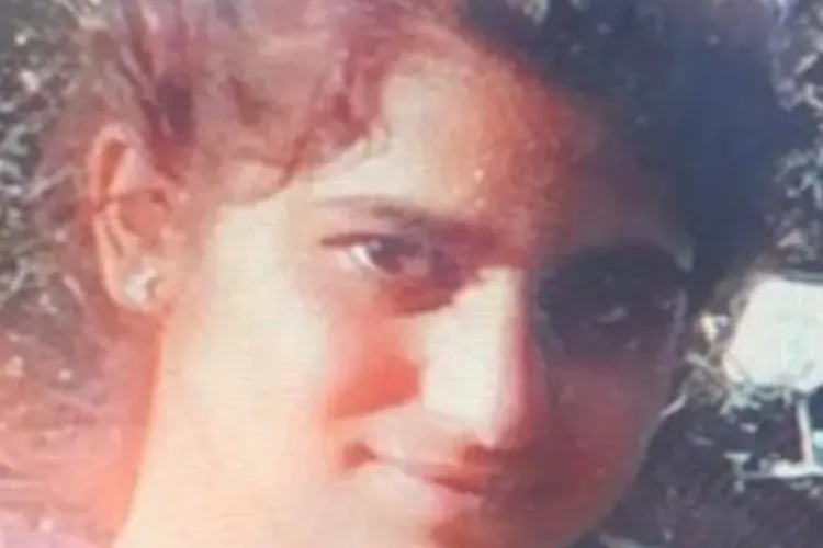 CLUJ: Adolescentă de 15 ani, din Turda, dispărută de acasă. Ați văzut-o? FOTO