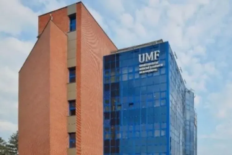 Studenții de la UMF Cluj sar în ajutorul autorităților pentru a gestiona pandemia COVID