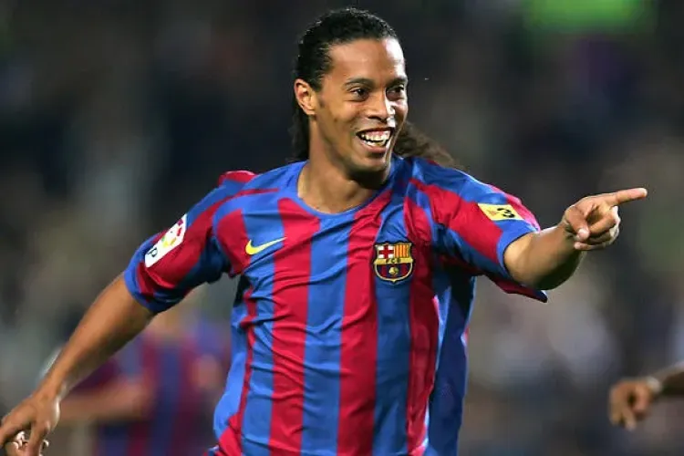Ronaldinho a fost confirmat pozitiv cu COVID-19. Ce mesaj a transmis sportivul
