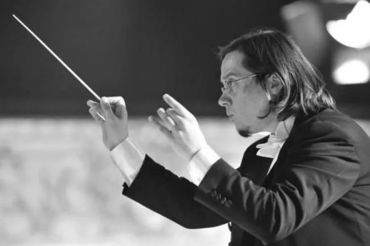 Atacul virulent al dirijorului principal al Filarmonicii de Stat ”Transilvania” după numirea noului manager interimar