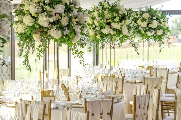 Stare de alertă! De când sunt interzise nunţile, botezurile şi aniversările