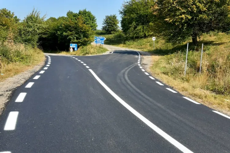 Zece drumuri județene din Cluj, modernizate integral în 2021