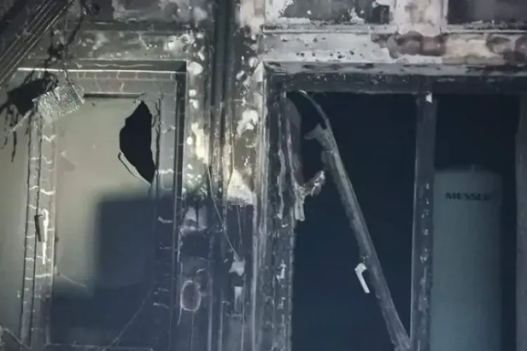 Prefectul despre incendiul din Piatra Neamț: Spitalul a mutat secția ATI fără aprobare