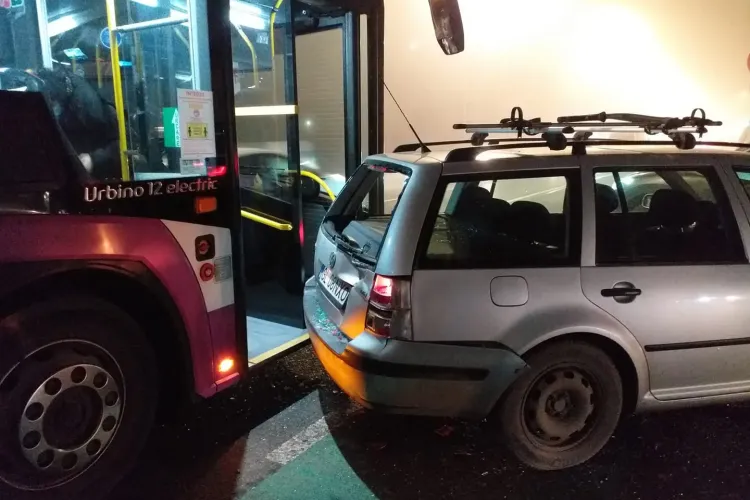 Accident cu victime în Bună Ziua, cauzat de un șofer de autobuz FOTO