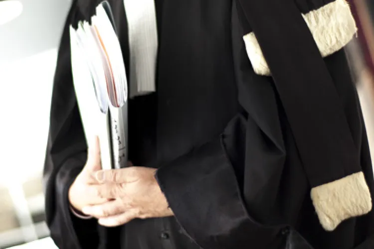 Avocații stagiari cer anularea întrebărilor fără nicio variantă corectă de răspuns de la examenul INPPA