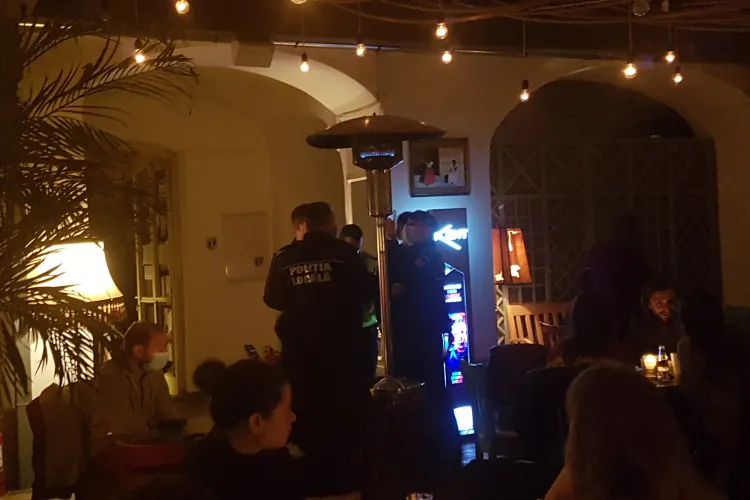 Descindere la Che Guevara. Poliția a închis terasa care e de fapt bar - FOTO