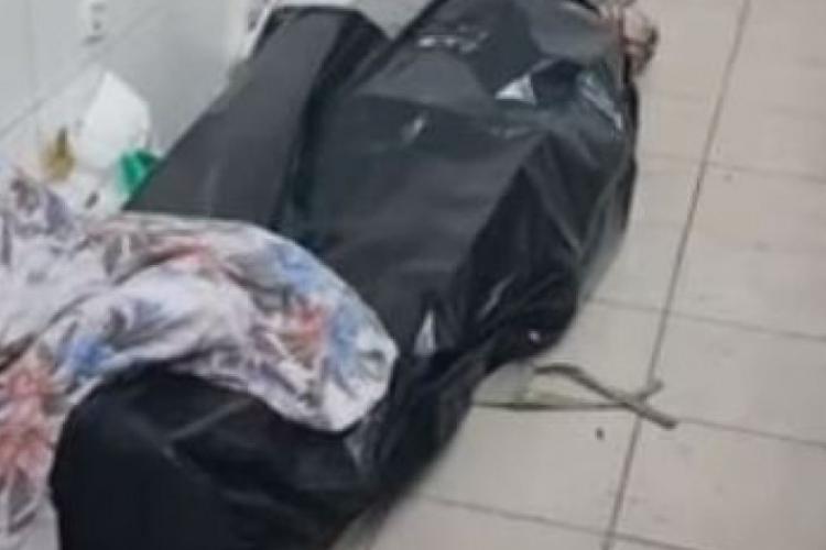 Imagini de GROAZĂ într-un spital din România. Morți de COVID-19 ținuți pe jos, în mizerie VIDEO