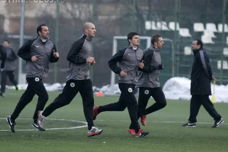 Universitatea Cluj, blocata pe aeroportul Otopeni din cauza cetii