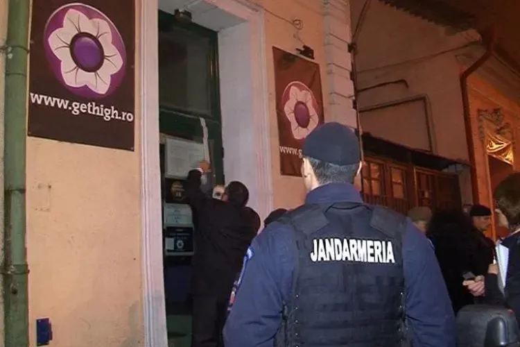 Magazinele etnobotanice au fost sigilate de Protectia Consumatorilor! Angajatii au fost prinsi in timp ce rupeau sigiliile - VIDEO