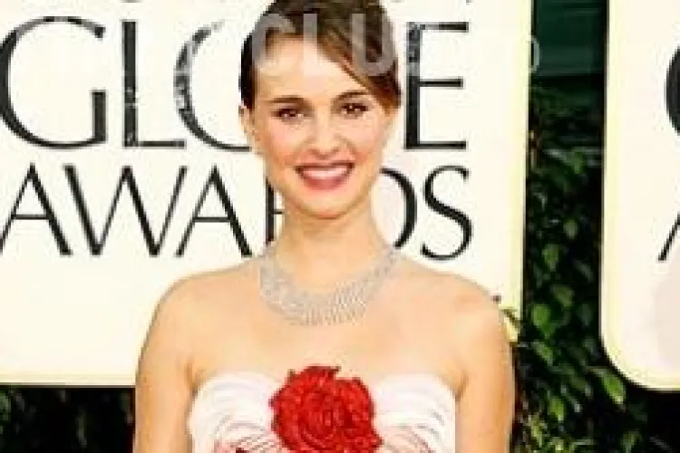 Rochii superbe pe covorul rosu de la Globurile de Aur! Au fost si vedete care au dat-o in bara - VEZI GALERIE FOTO