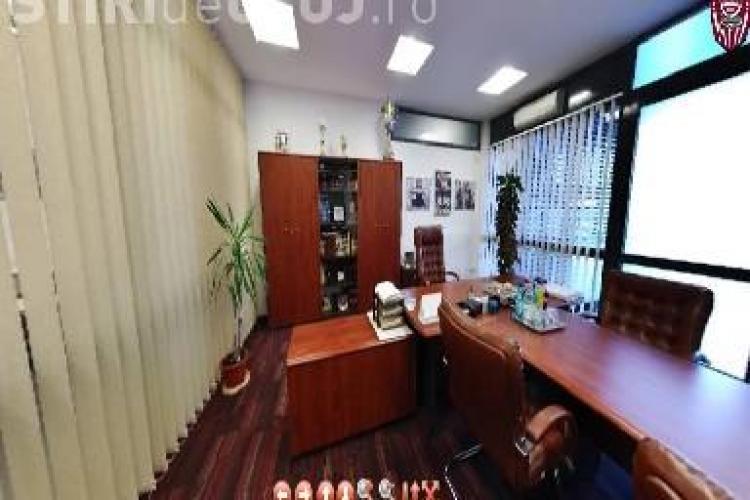 Vezi cum arata biroul lui Iuliu Muresan, locul unde se decide soarta CFR Cluj, dar si loja VIP si autocarul campionilor - VIDEO