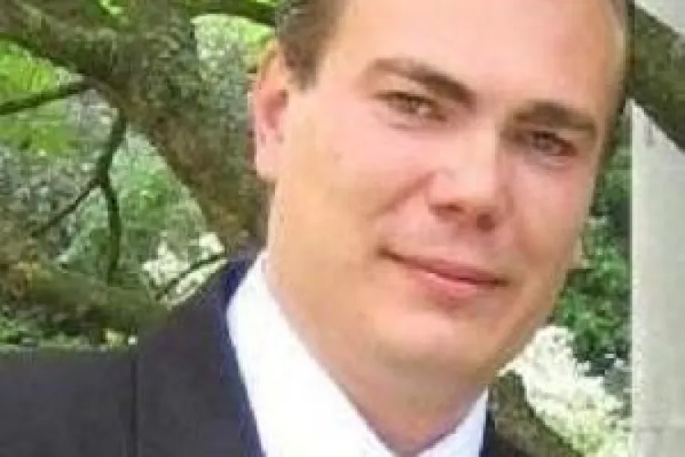 Presedintele PC Cluj, Adrian Zaharia: Un lector universitar castiga 1.000 de lei! Sa nu ne miram daca pleaca la munca in Occident 