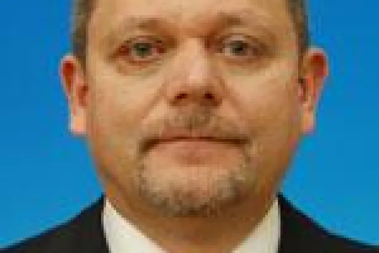 Deputatul cu 17 case, Mircea Vasile Cazan: "N-as dori nimanui sa fie in locul meu acum, la ce cheltuieli de intretinere am iarna!"