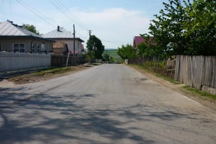 Drumurile din comuna Aiton, asfaltate de firma CRIDOV