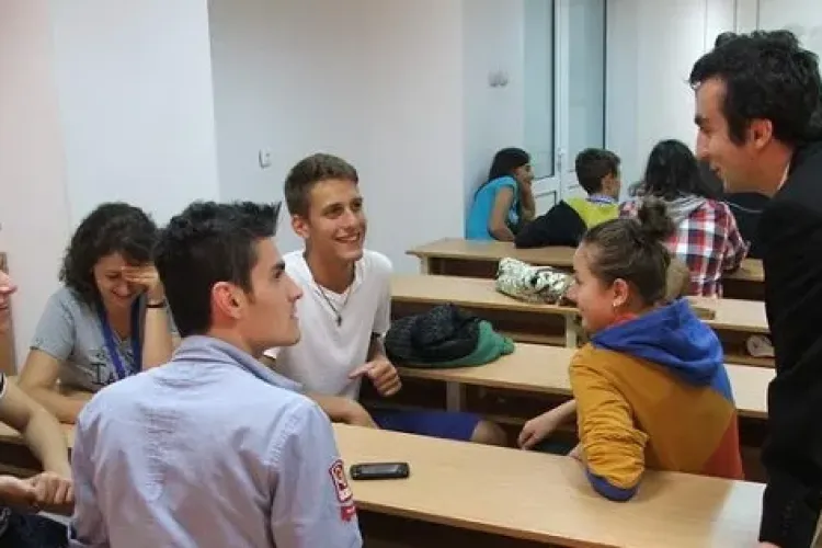 Cluj: Câți elevi vor să dea la liceu în anul școlar următor! 11% vor să facă o școală profesională și să aibă o meserie - Studiu