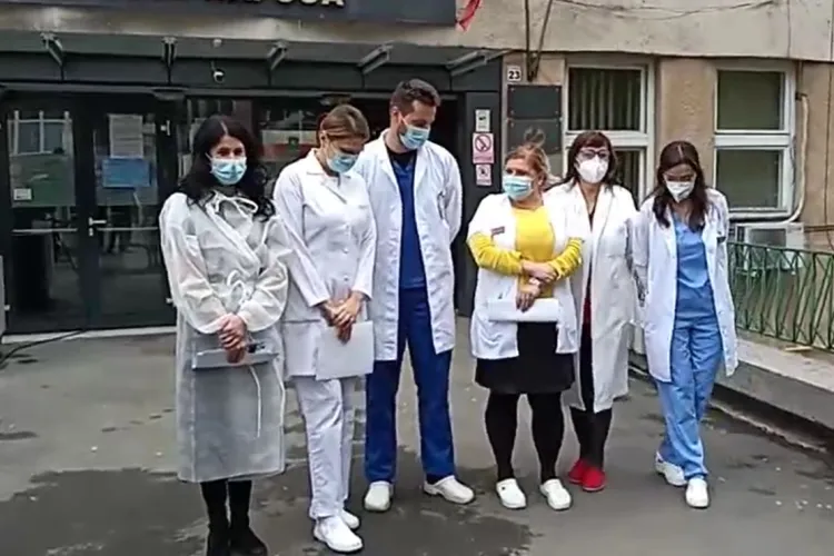 Medicii clujeni vaccinați: Nu avem efecte adverse. Credem în știință, nu în teoriile conspirației - FOTO