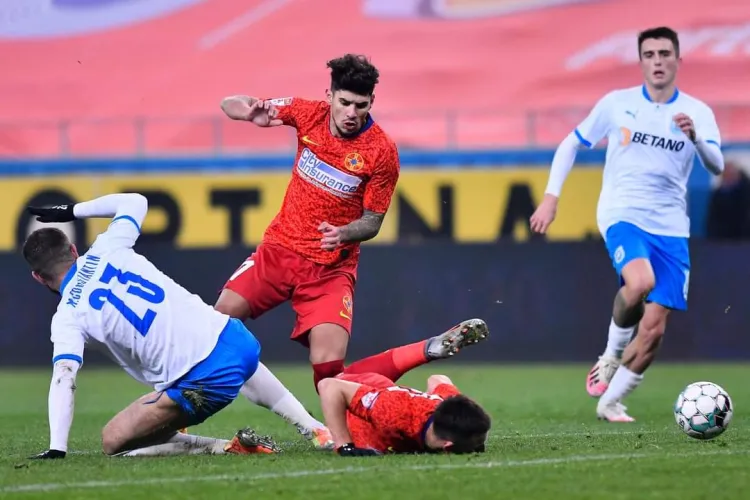 Oltenii au ”uitat” să iasă de la vestiare, iar FCSB a fost singură pe teren în repriza a doua a meciului de pe ”Ion Oblemenco”