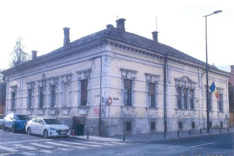  Clădirile din Cluj-Napoca, care se constată a fi neîngrijite, din anul 2021 îi fac pe proprietarii acestora să platească un impozit majorat și cu 500%