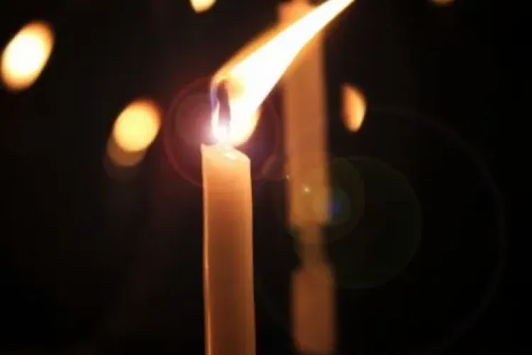 Incendiu la un apartament din Florești! Totul a pornit de la o lumânare nesupravegheată