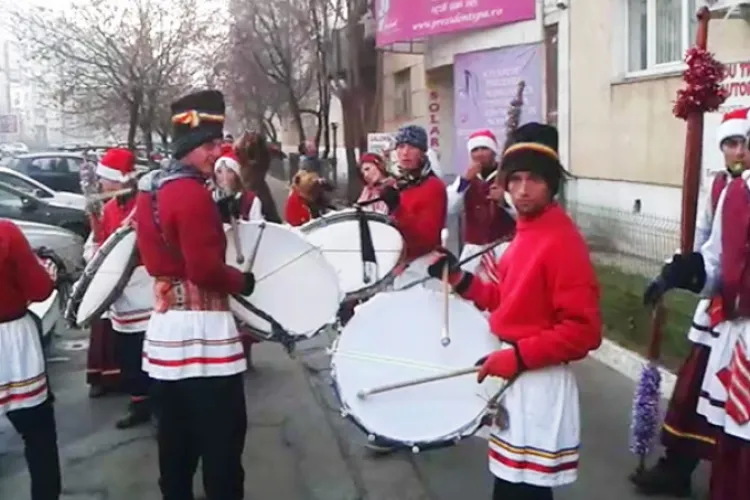 Cluj: Vizitele în familie de sărbători trebuie limitate. Mersul la colindat este un mare risc