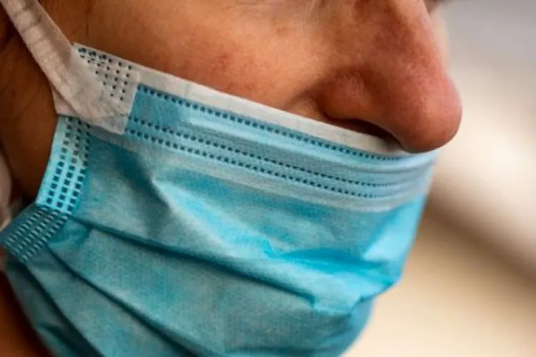 Scandal cu nepurtatul măștilor în autobuzele clujene. Sunt reclamați și poștașii