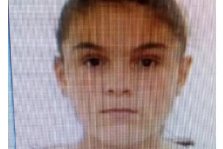 Adolescentă fugită din spital de la Cluj, căutată cu disperare de familie și Poliție. Ați văzut-o? FOTO