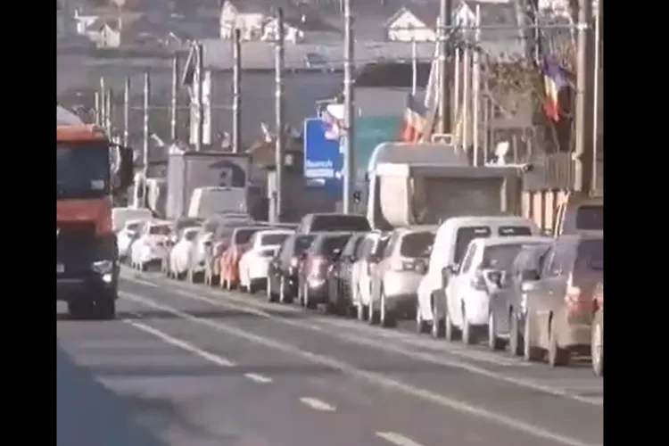 Bulevardul Muncii blocat de șoferi: Magia sărbătorilor face ravagii la Cluj - VIDEO