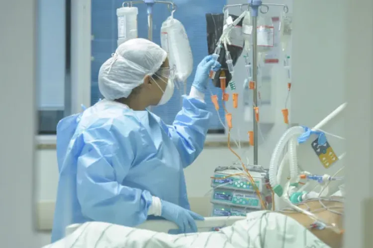 Neglijență la un spital clujean! Patru pacienți îmbolnăviți dintr-un foc cu COVID-19