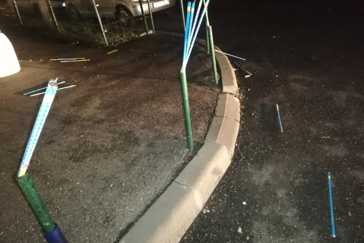 Fără foc de artificii în centru, clujenii și-au făcut de cap! Imagini ca după război la Cluj - FOTO