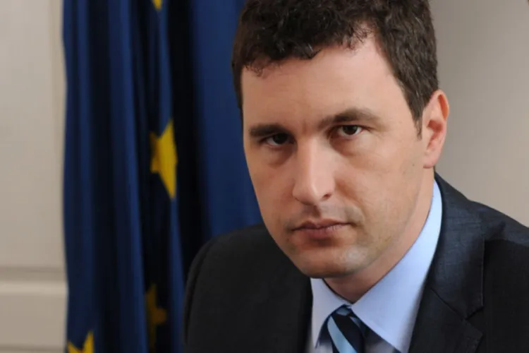 Se introduce o nouă taxă auto? Ministrul Mediului își dorește reducerea poluării cu orice preț